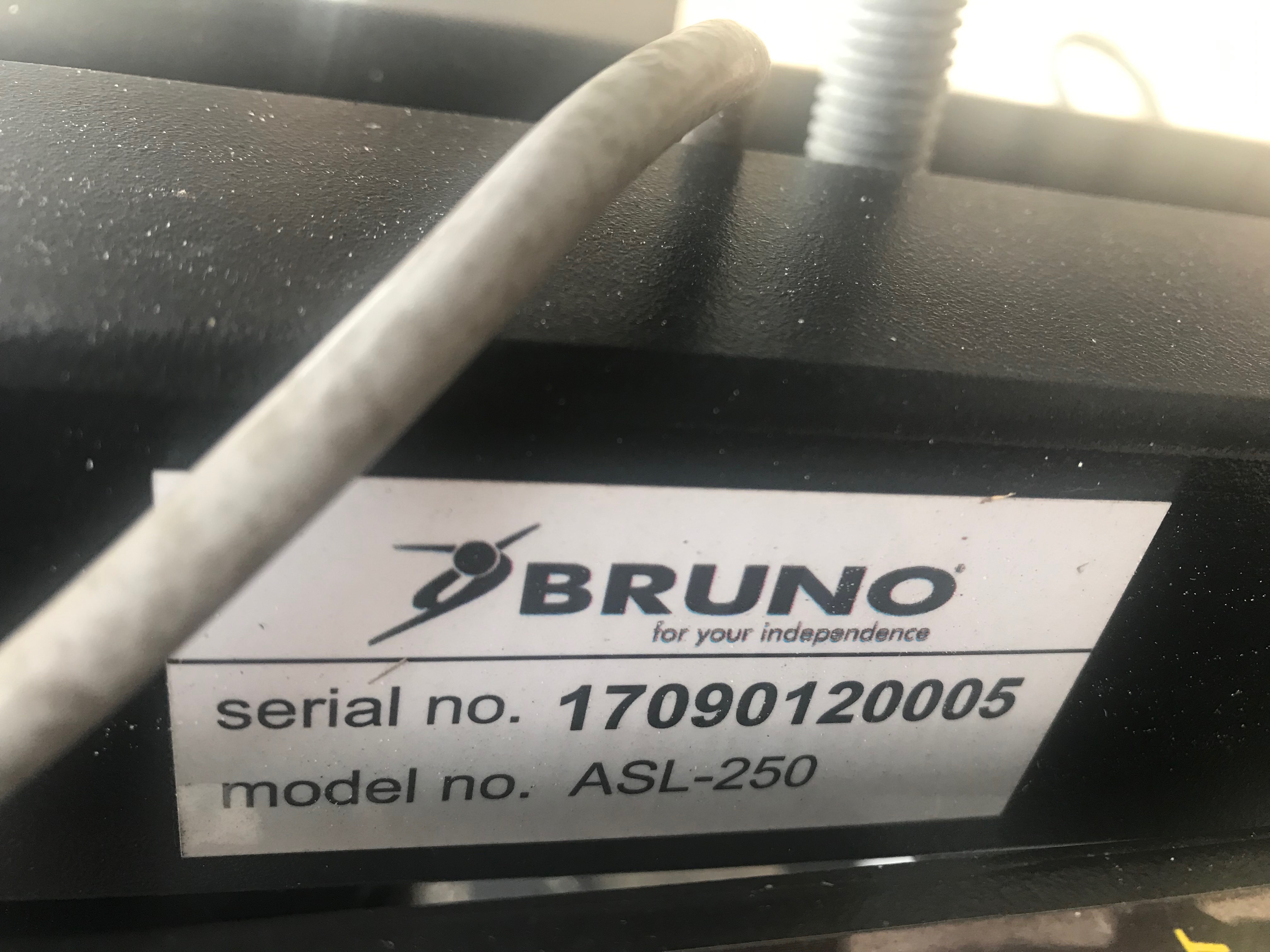 Bruno Asl 250 Owners Manual herevfil
